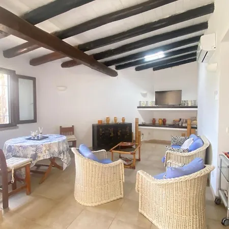 Oleandri 罗通多港