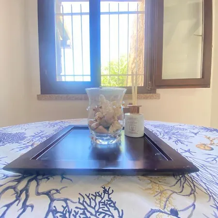 Oleandri 罗通多港